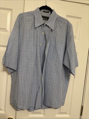 Light Blue Checked Short-Sleeve Button-Down Shirt